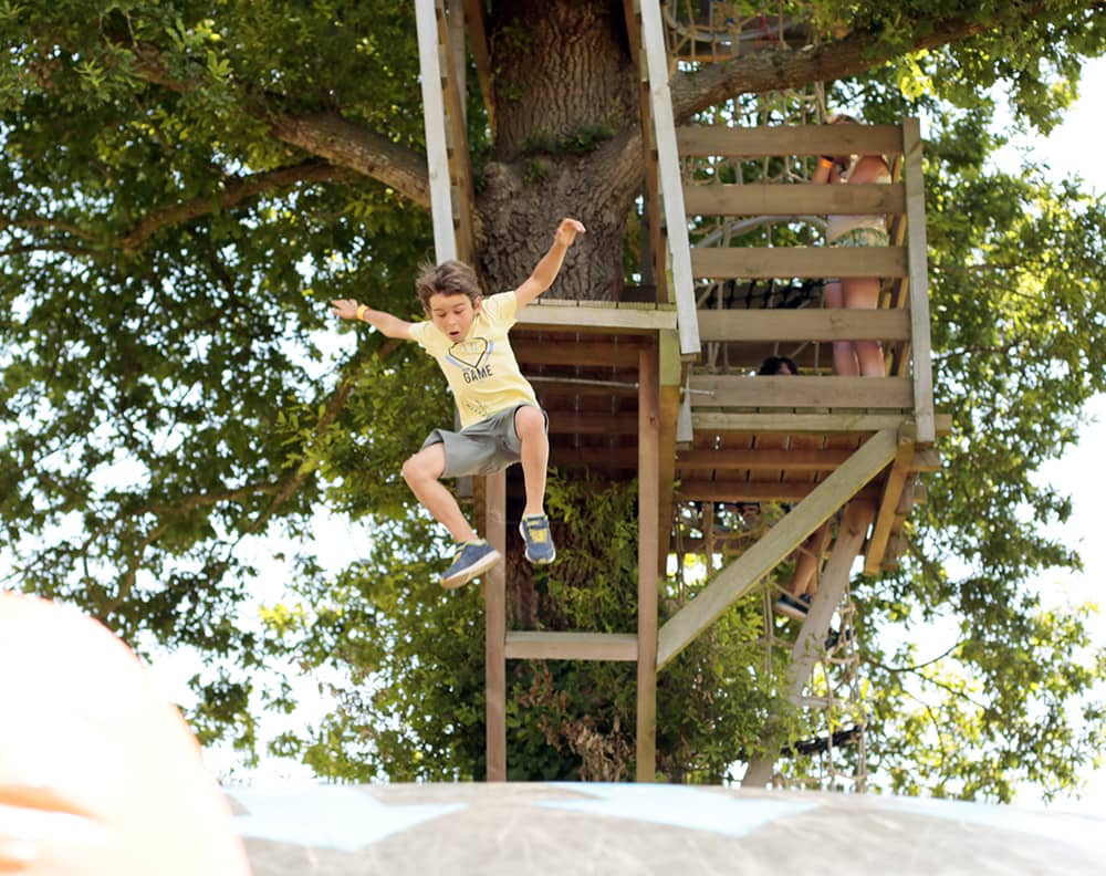 Saut dans le vide